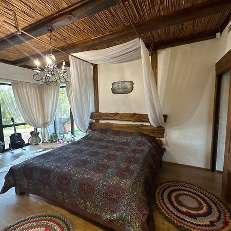 Chervona Kalyna Cottage Odessa Exterior foto